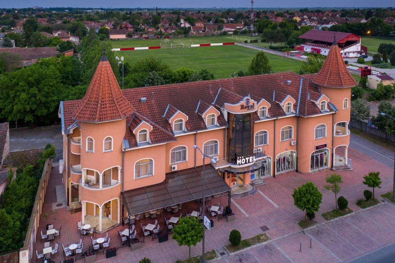 Garni Hotel Royal Crown Subotica Exterior foto